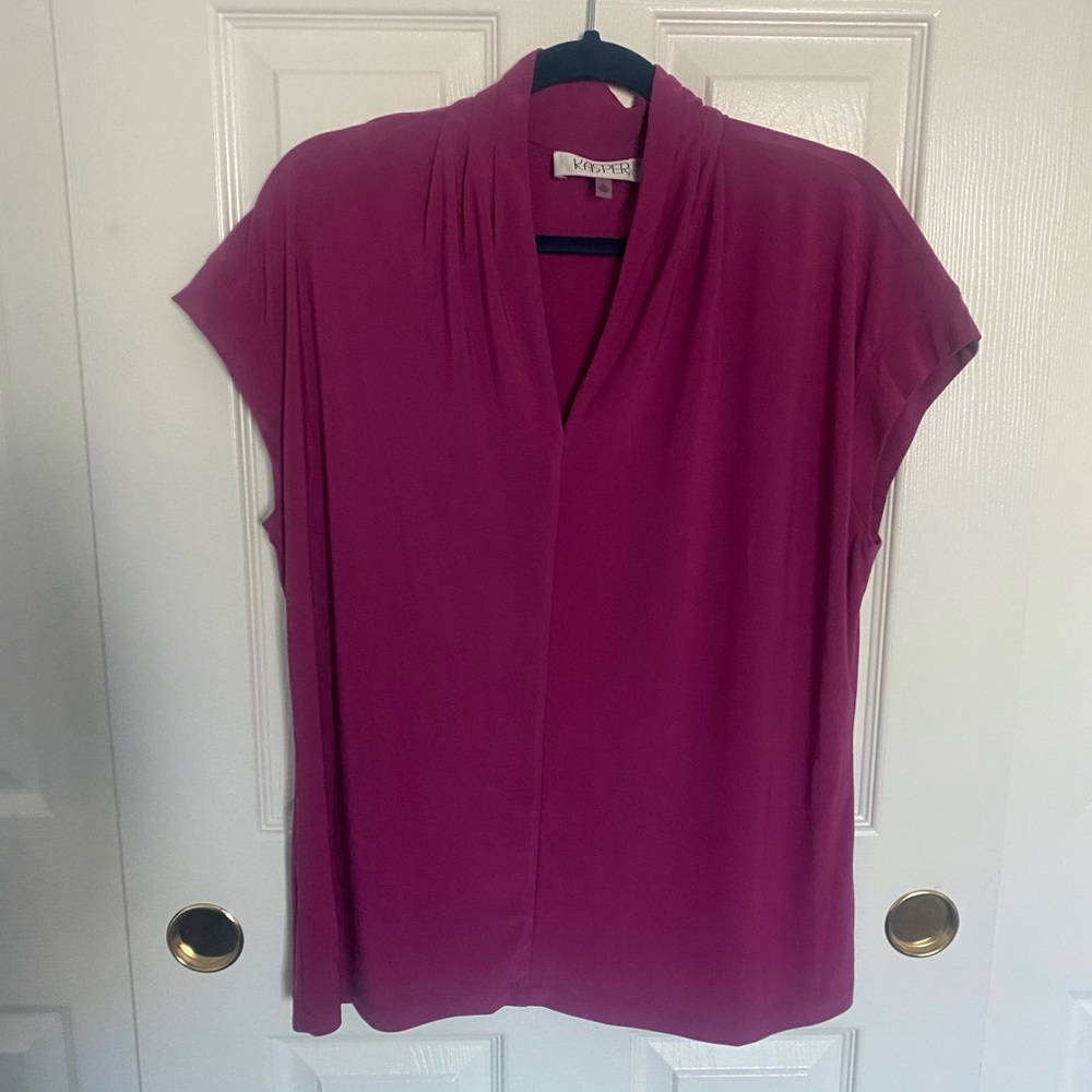 Kasper Pink Blouse with Mandarin Collar and Relaxed Fit